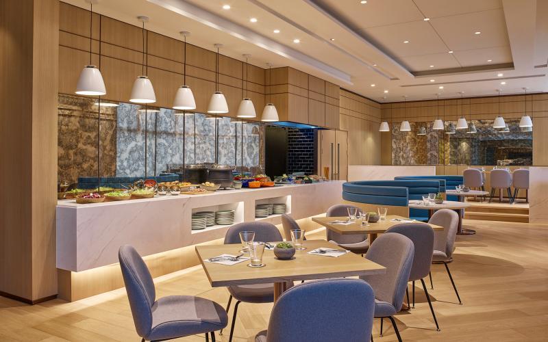 Two Macdonnell Road 公寓式飯店